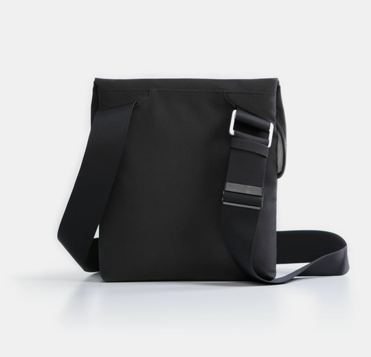 Bluelounge Bags - iPad Sling